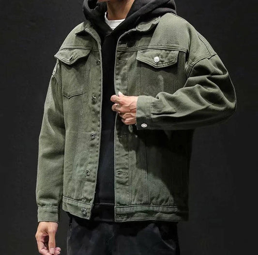 Men's denim jacket with buttoned chest pockets