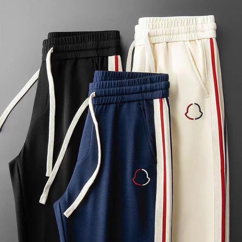 mens-knit-tracksuit-with-half-zip-collar-and-stripe-trim-15