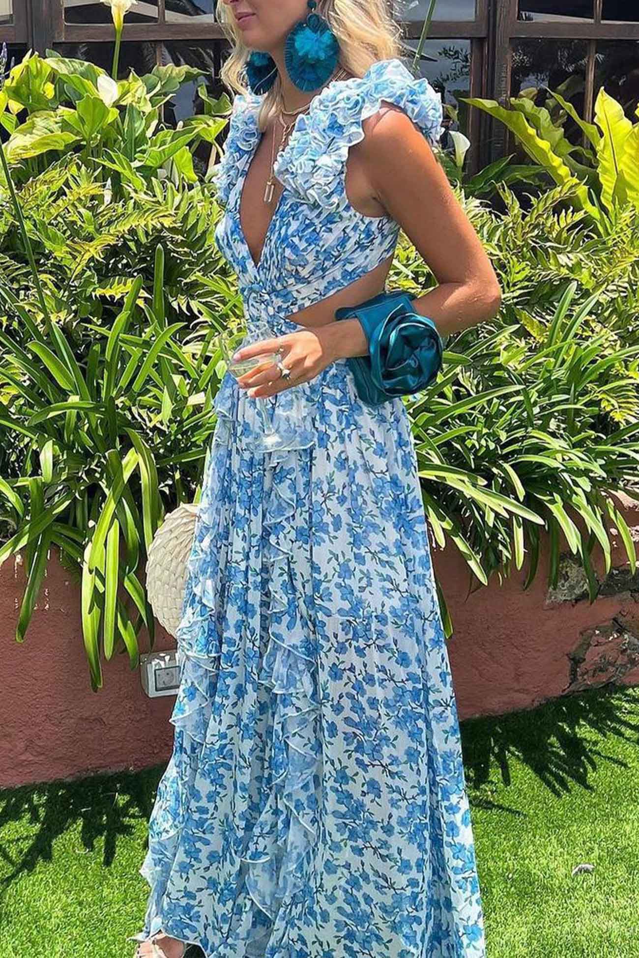 womens-maxi-dresses-for-women-in-floral-print-with-waist-cutouts-and-ruffle-straps-9