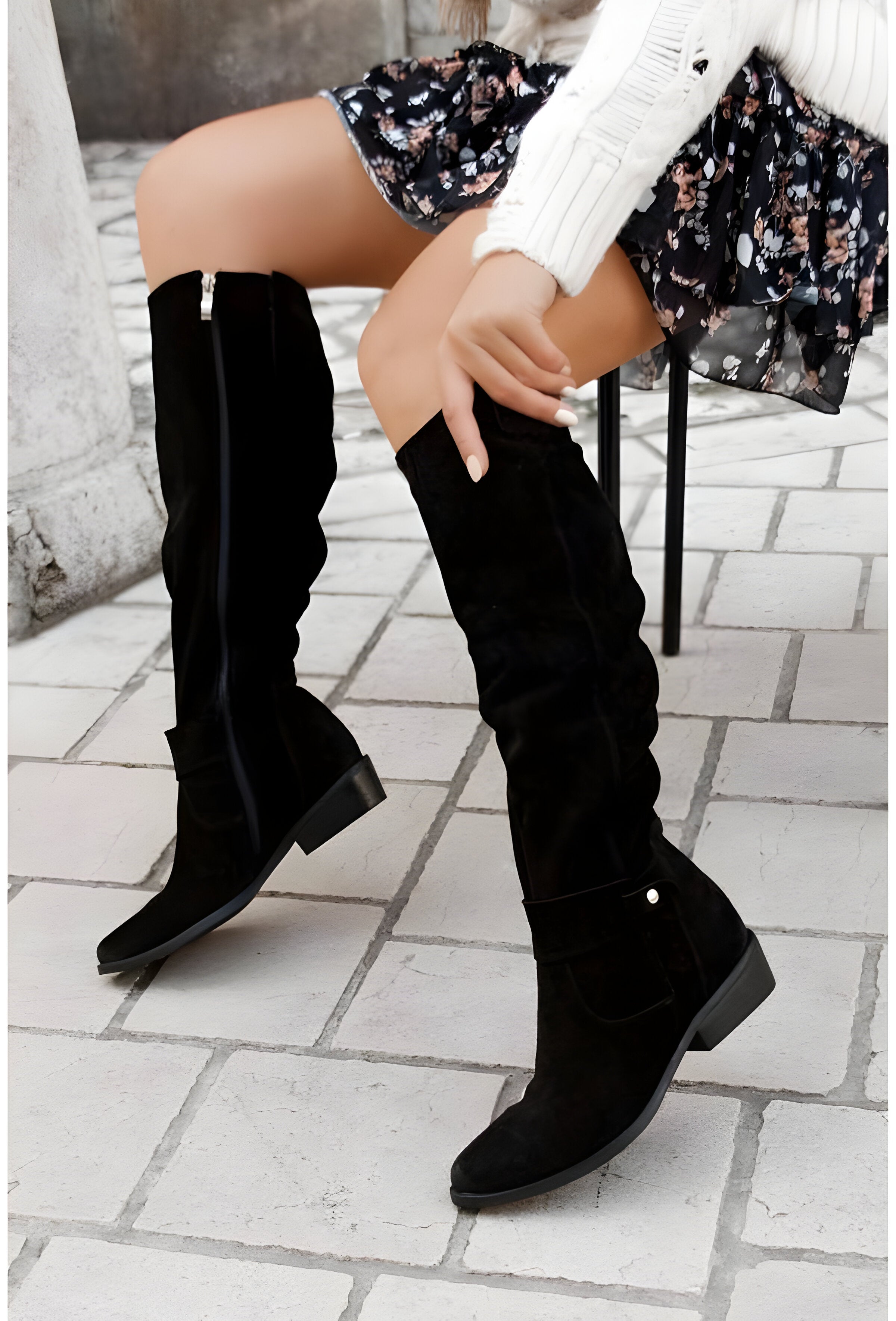 womens-suede-knee-high-boots-with-side-zipper-and-block-heel-5