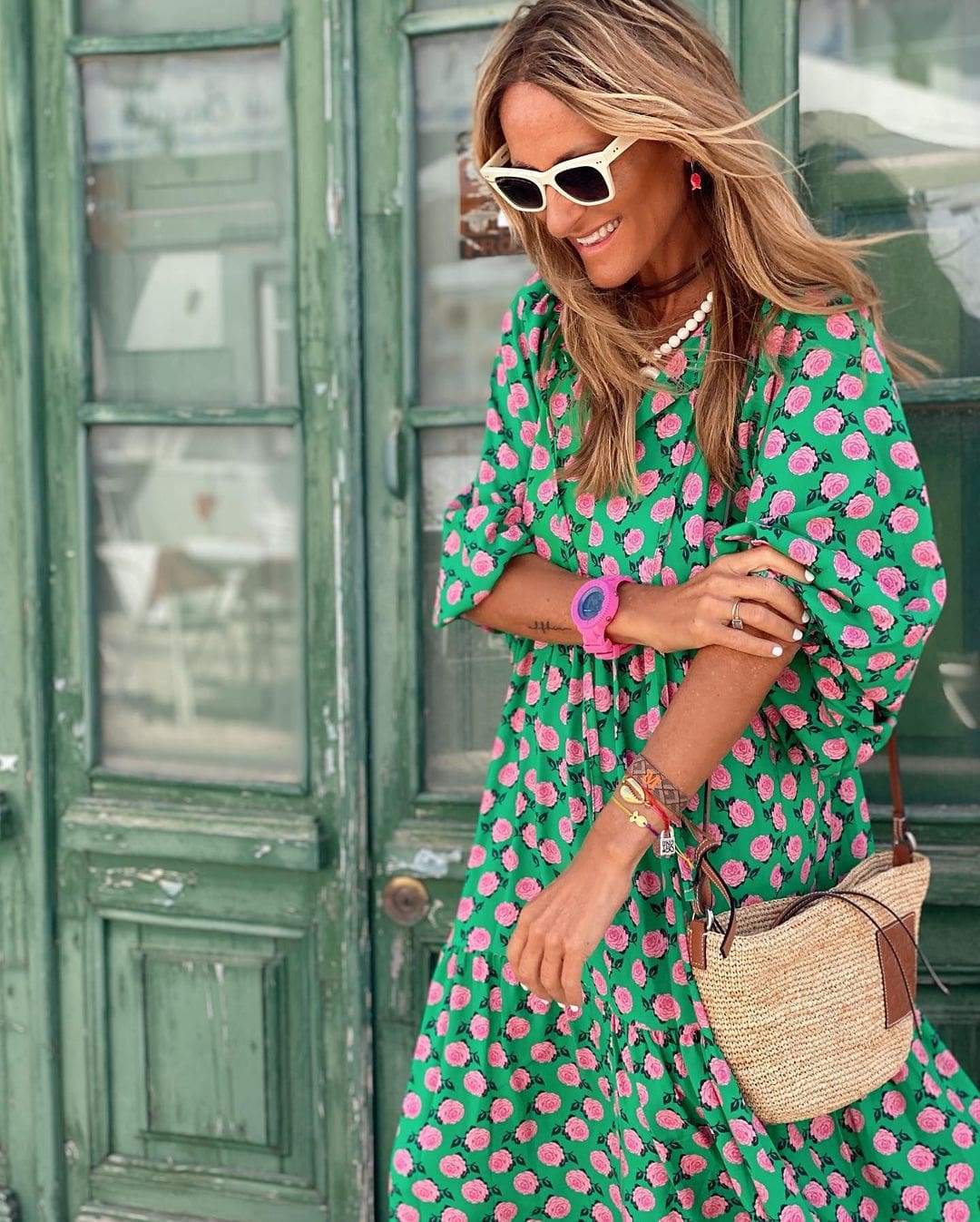 womens-woven-midi-dress-with-v-neck-and-tiered-ruffle-hem-3