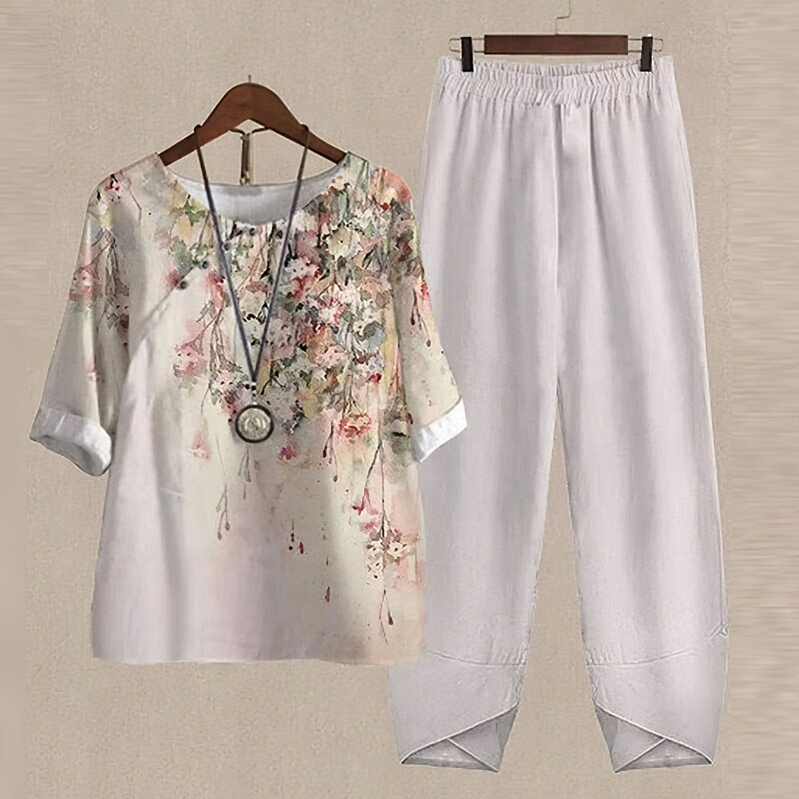 womens-woven-two-piece-set-with-printed-top-and-pull-on-pants-3