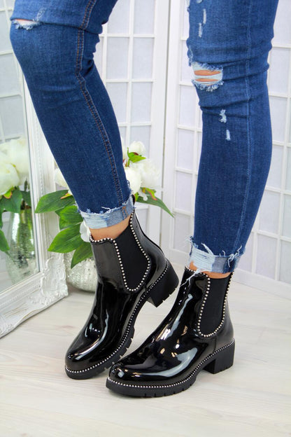 Women's black Martin boots with round toe and short shaft