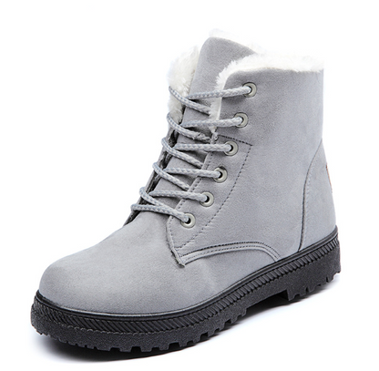 Women's flat snow boots with plush lining