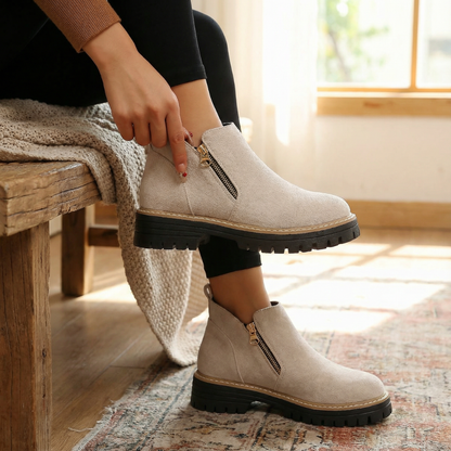Liliane - Side-Zip Chelsea Ankle Boots