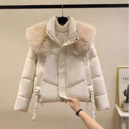 Women's padded winter coat with fur collar in black