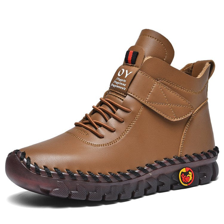 Women's black platform winter snow boots with round toe