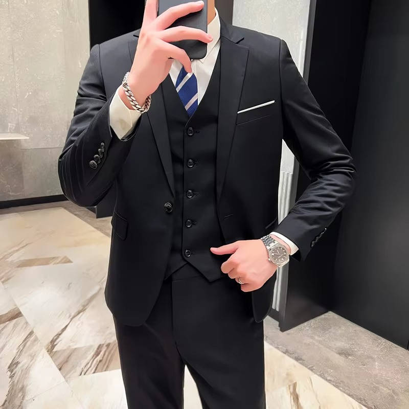 Men's slim fit three piece business suit - black b