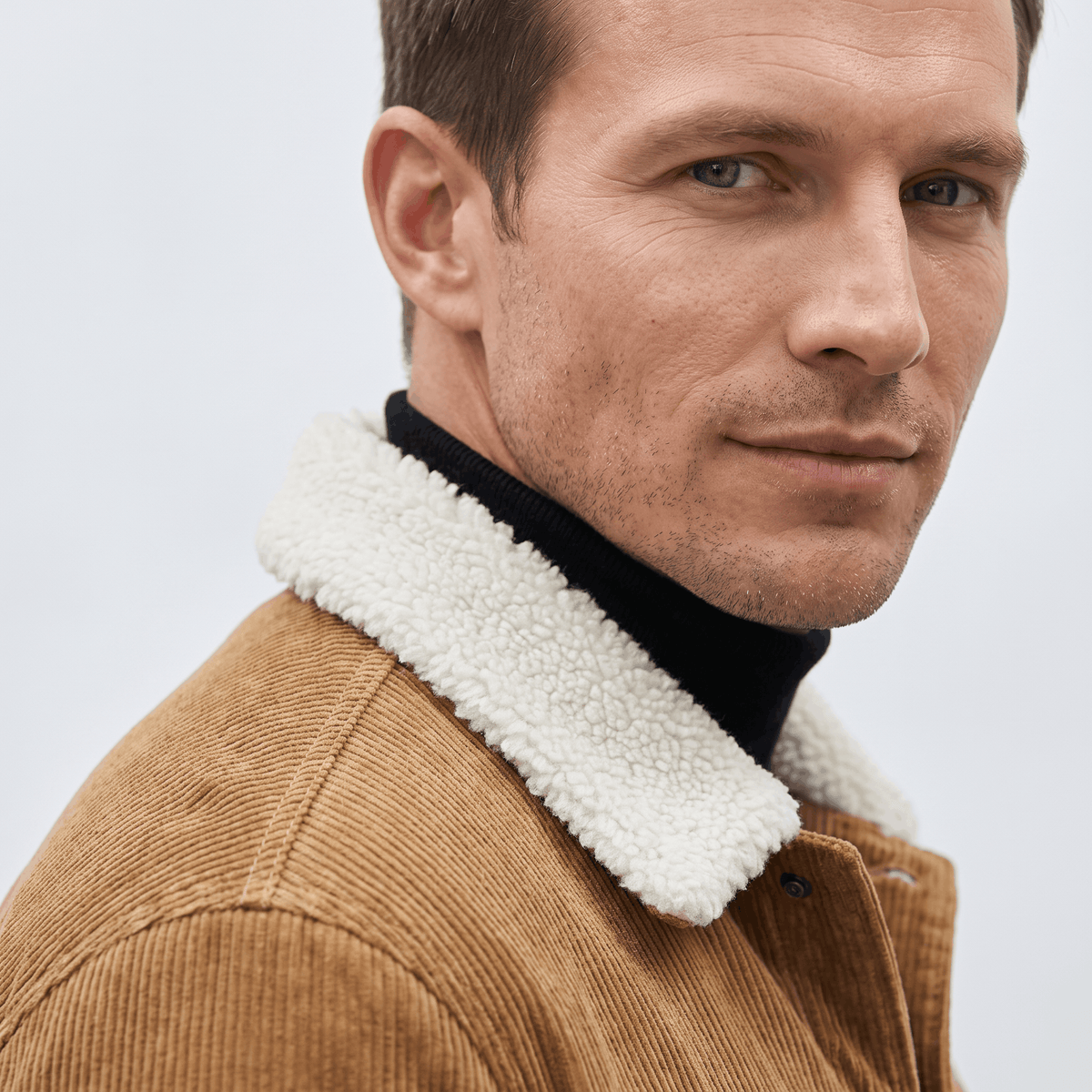 Corduroy Jacket with Sherpa Collar for Men