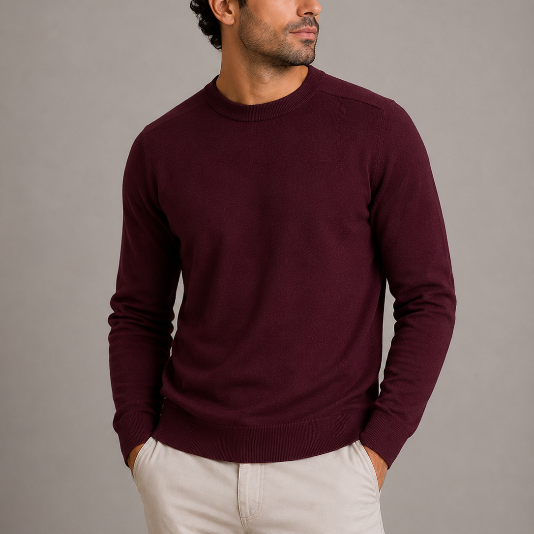 Crew neck fine knit sweater for men - burgundy