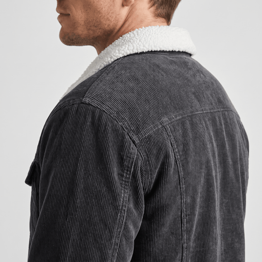 Men's corduroy jacket with fold up collar