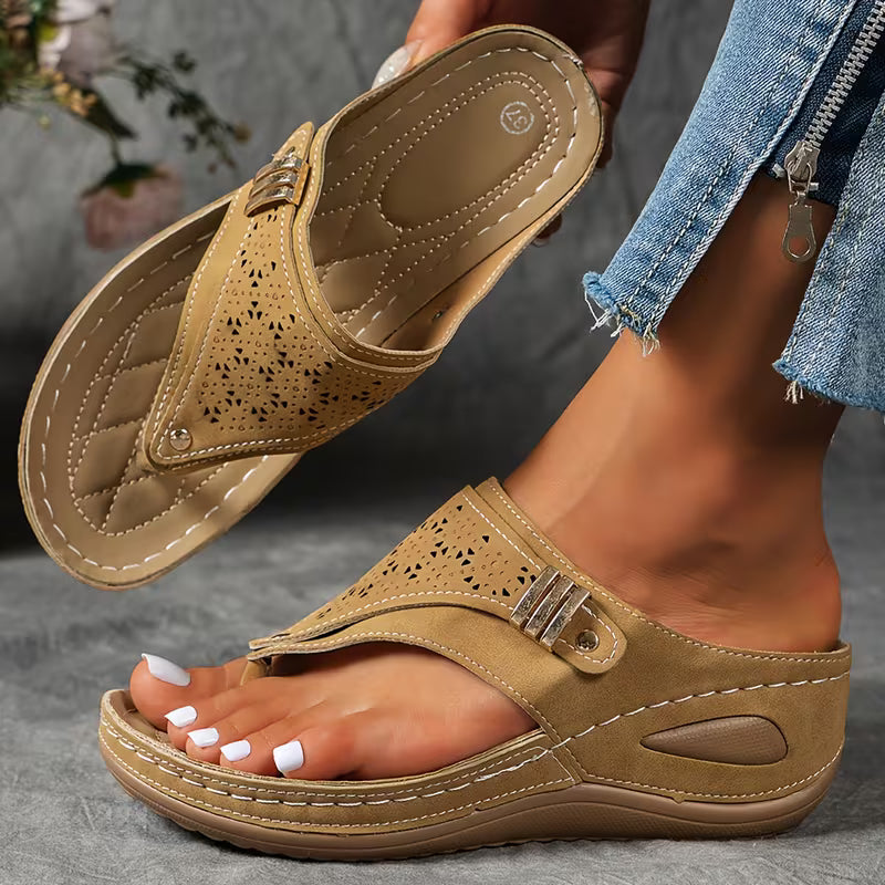 Women's orthopedic sandals for relaxed daily wear
