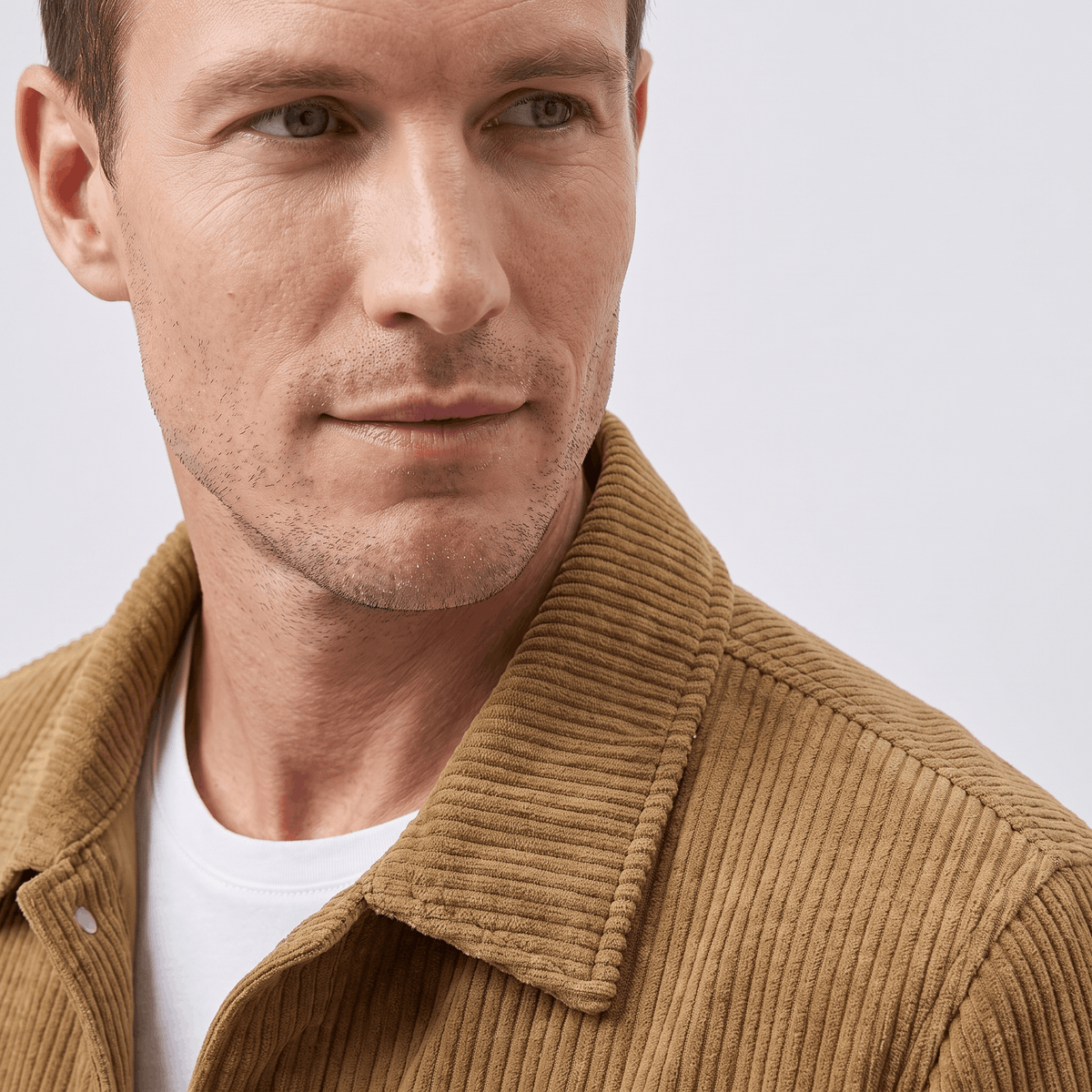 Men's quilted corduroy jacket with snap front