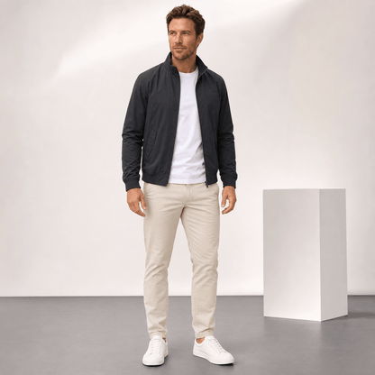 Men's quilted bomber jacket with utility pockets
