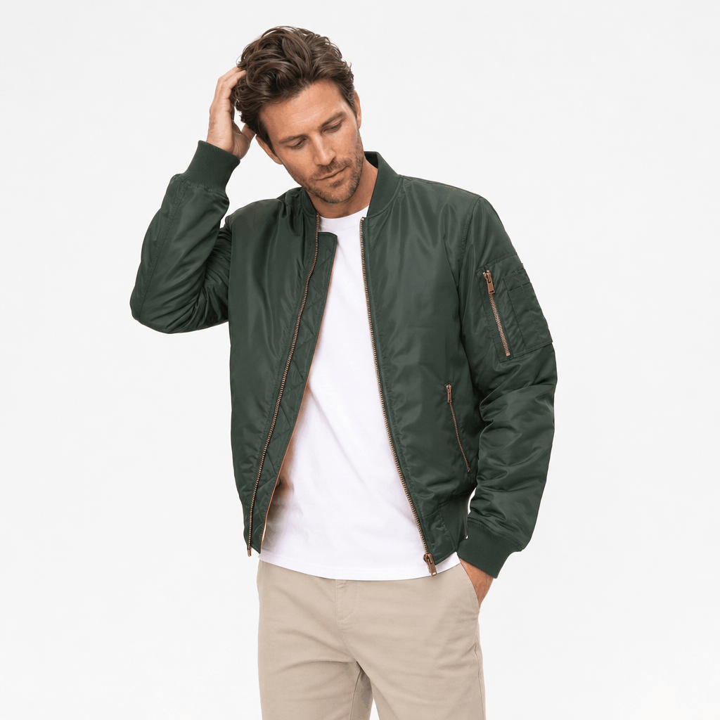 Men's quilted bomber jacket with utility pockets - green