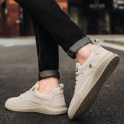 Men's suede sneakers with low-top design