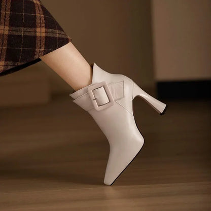Leontina - Buckle Detail Heeled Boots