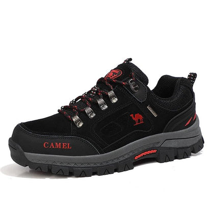 Men's hiking boots with lugged sole - black red