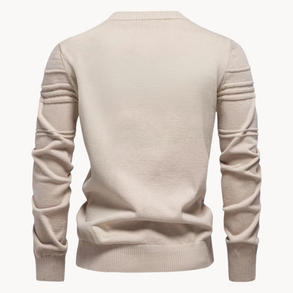 Fine gauge crew neck sweater for men