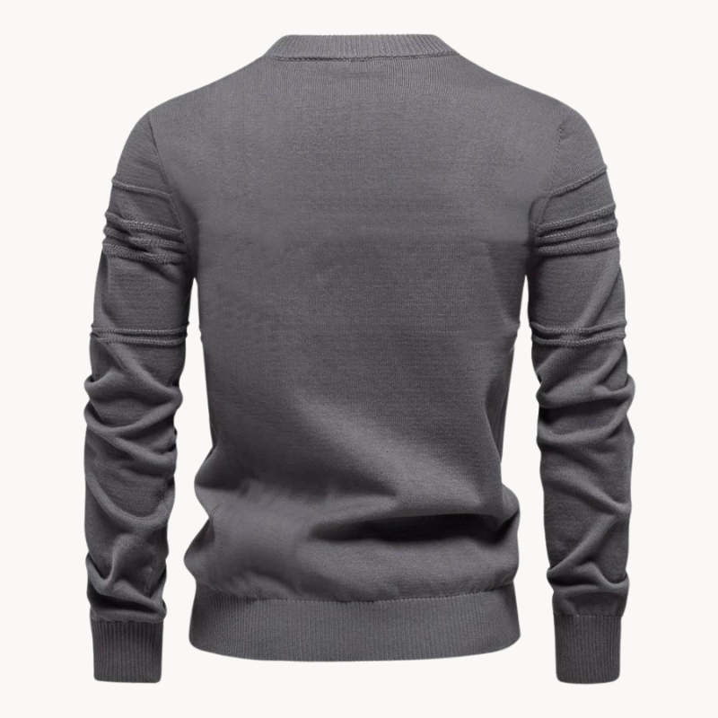 Fine gauge crew neck sweater for men