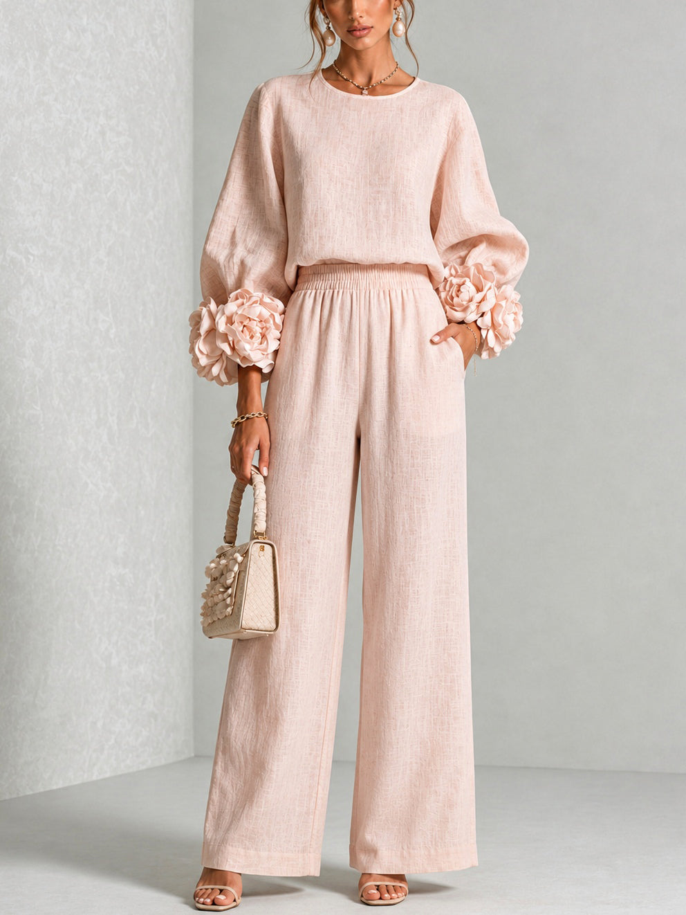 Women's floral two-piece set with balloon sleeves and wide-leg pants
