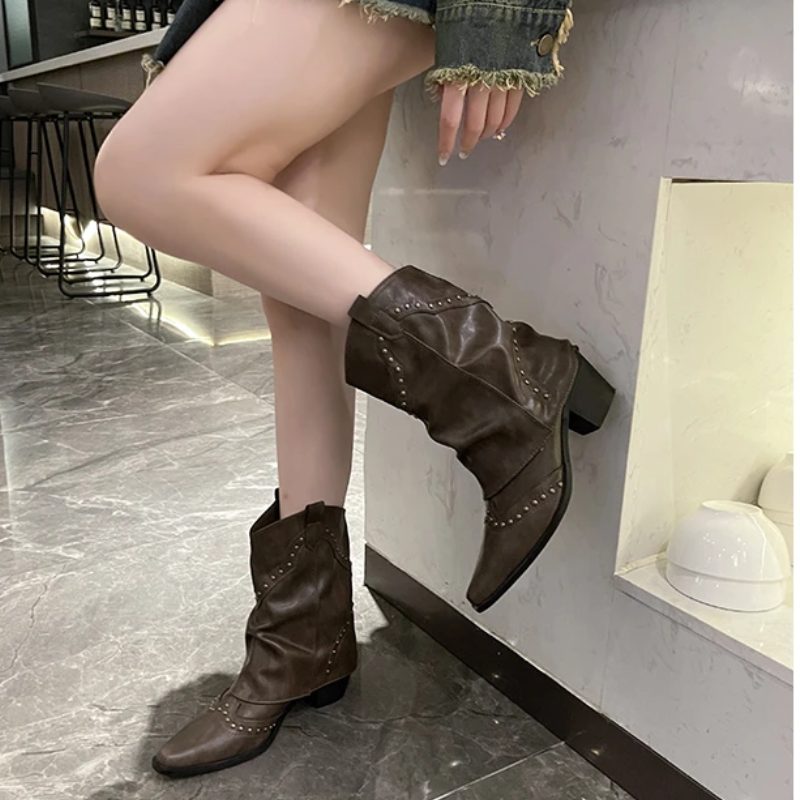 Kordula - Studded Western Ankle Boots