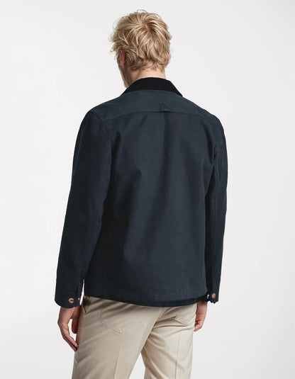 Men's button down field jacket with four pockets