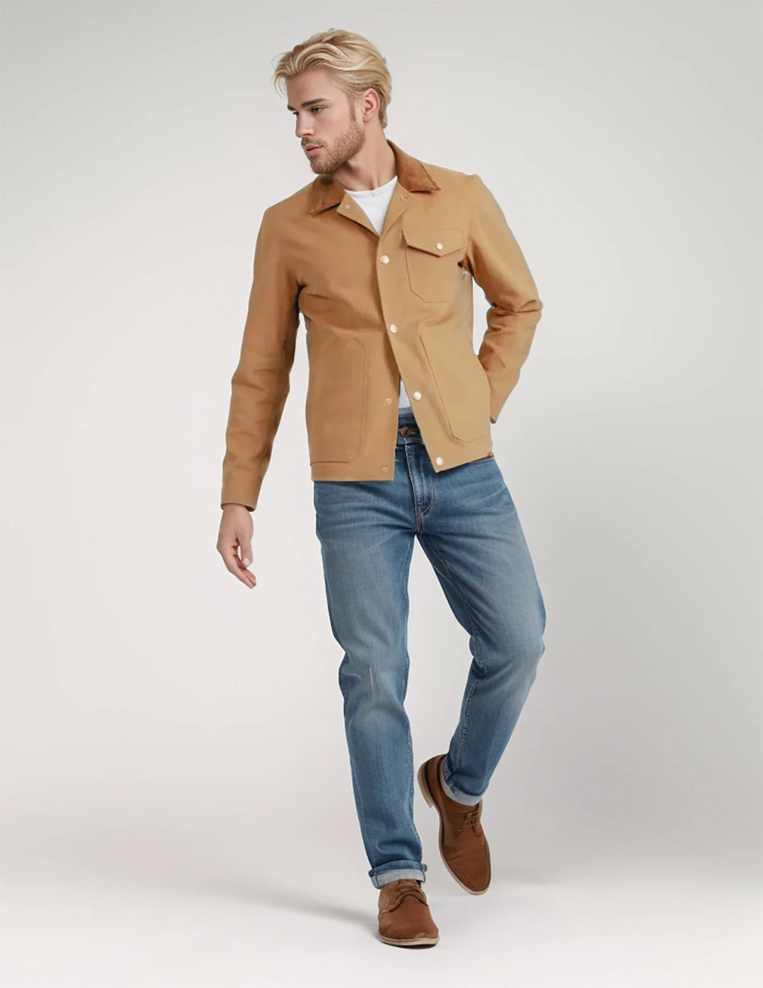Men's button down field jacket with four pockets - brown