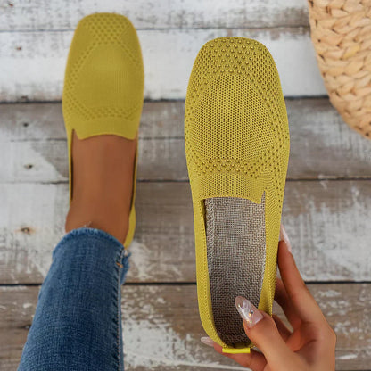 Women's classic orthopedic shoes for everyday wear