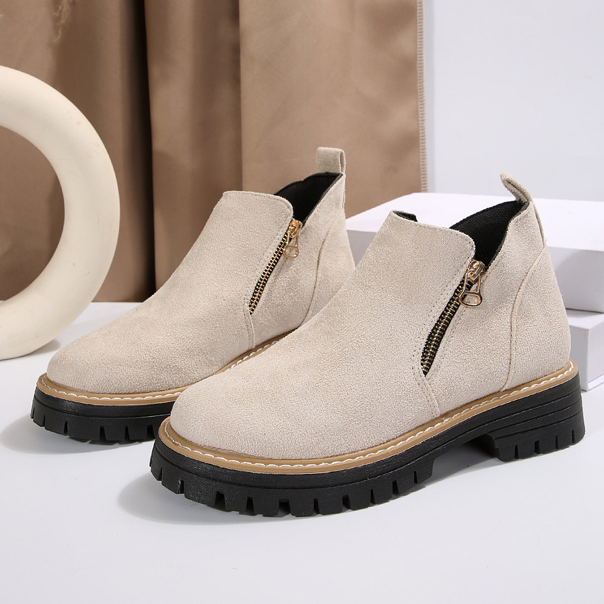 Women's chunky heel suede ankle boots with side zipper
