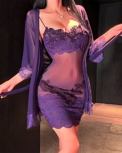 Women's lace pajama set with long sleeves