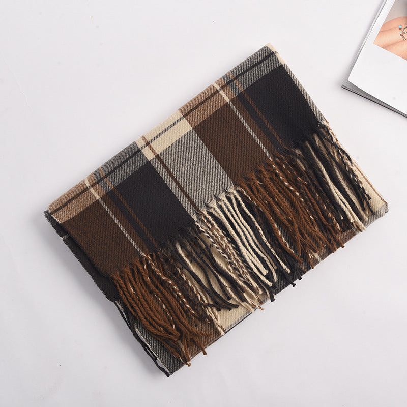 Women's plaid winter scarf in beige matching grid