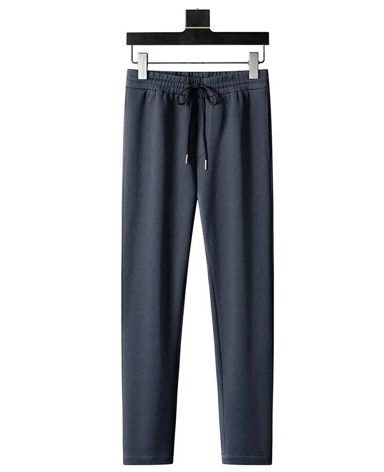 Men's textured tracksuit set with zip jacket