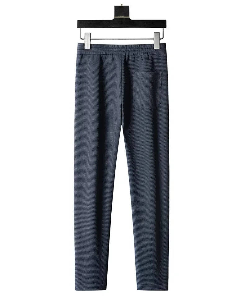 Men's textured tracksuit set with zip jacket
