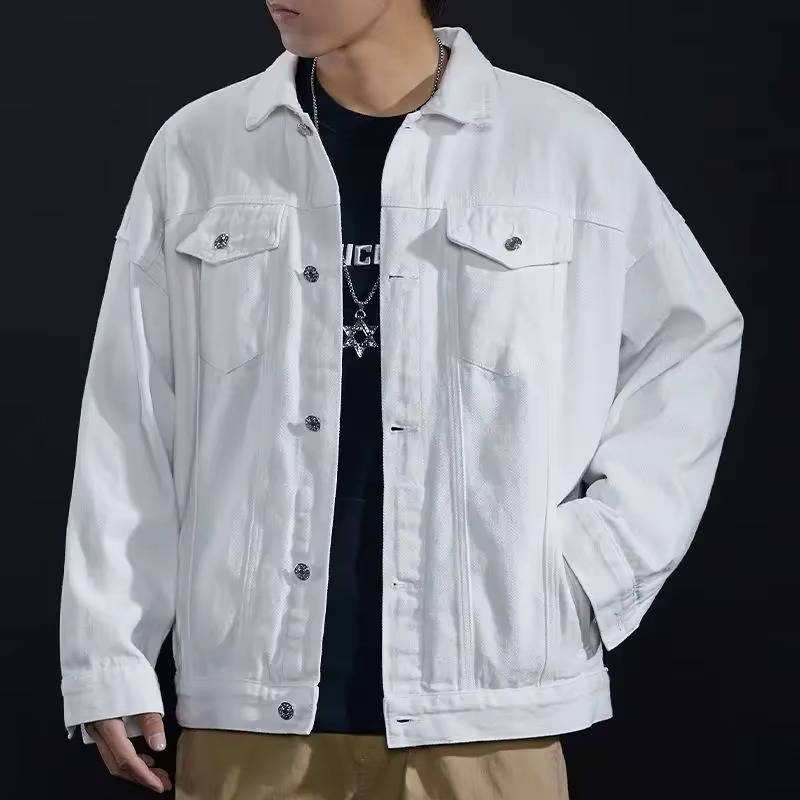 Men's denim jacket with buttoned chest pockets - white