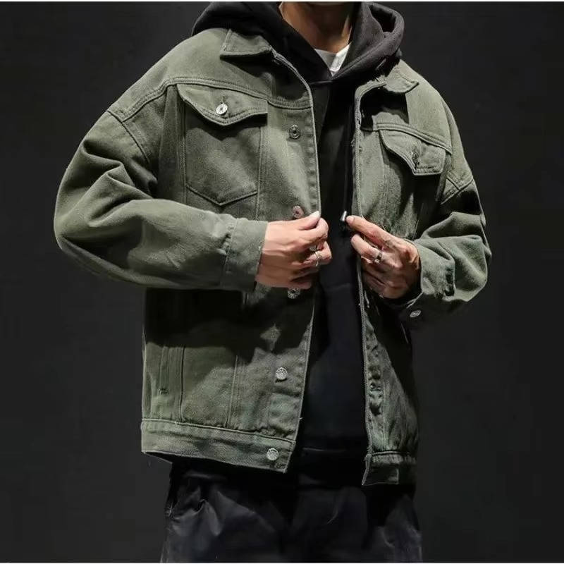 Men's denim jacket with buttoned chest pockets
