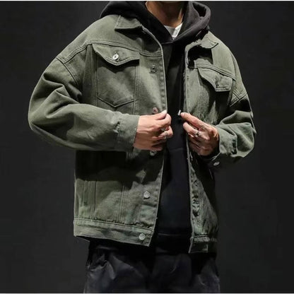Men's denim jacket with buttoned chest pockets
