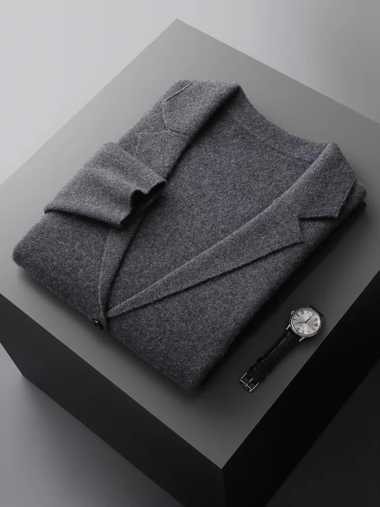 Cashmere cardigan for men with button front