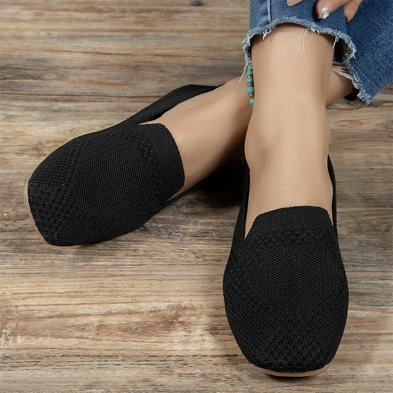 Women's classic orthopedic shoes for everyday wear - black