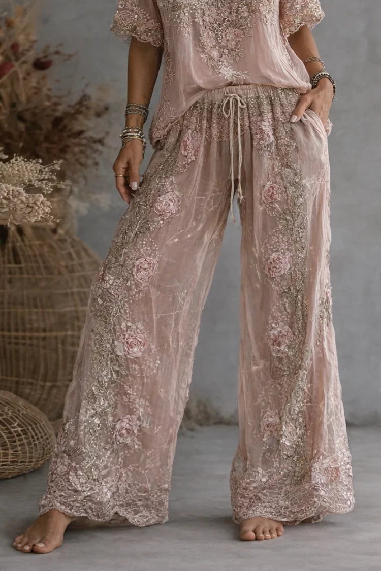 Floral embroidered two piece set with V-neck top