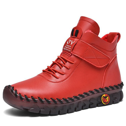 Women's black platform winter snow boots with round toe