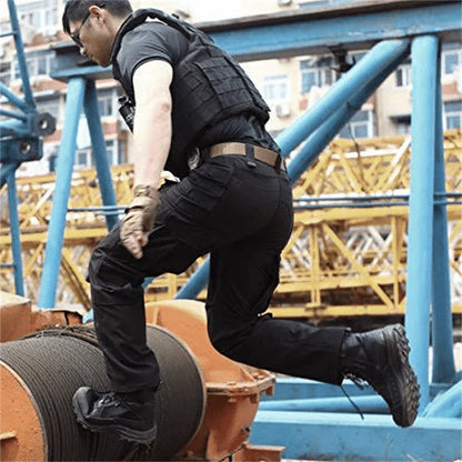Gerald - Straight Leg Cargo Trousers with Multiple Pockets