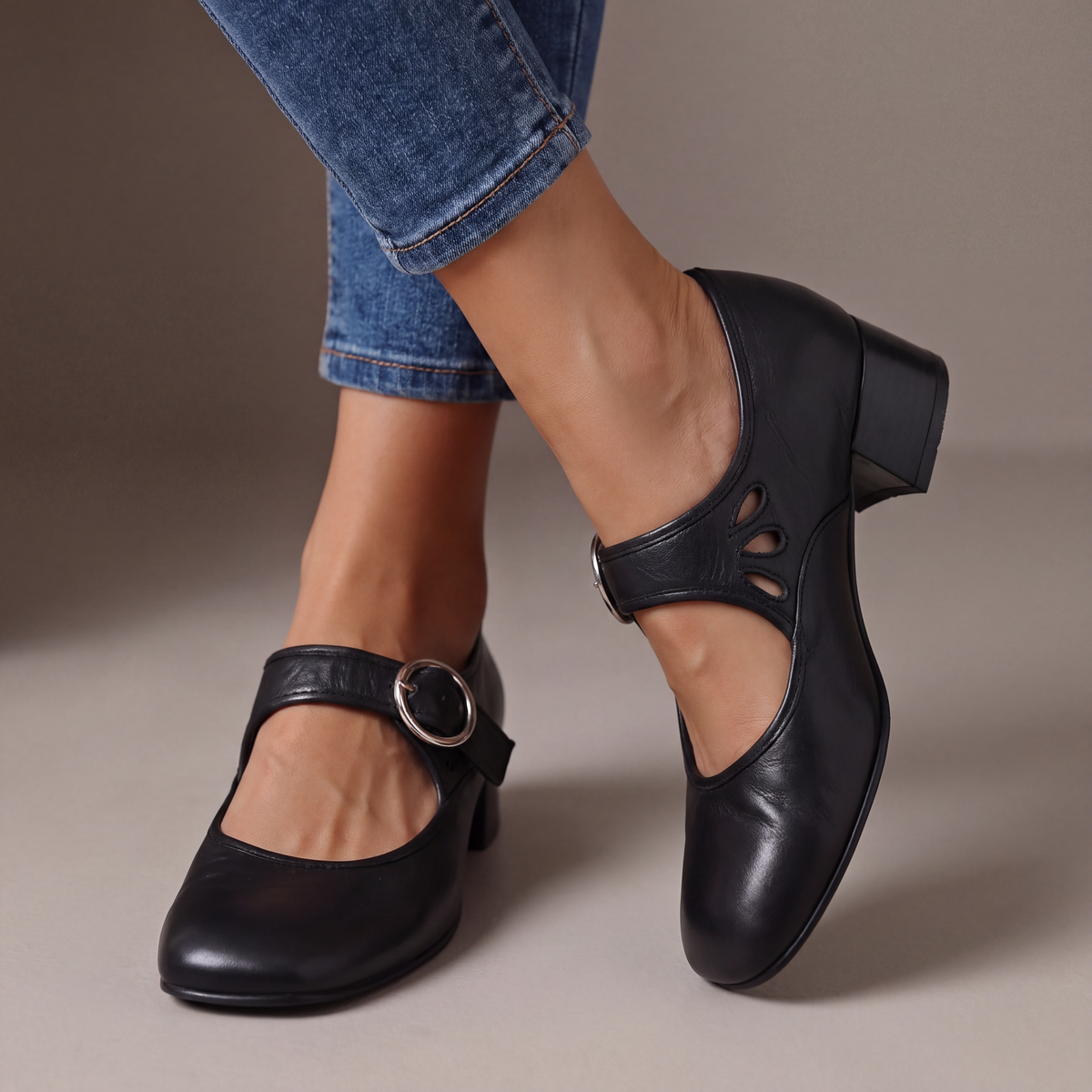 Women's casual sandals with padded footbed side view