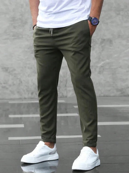 Men's stretch tapered pants with clean hem - army green