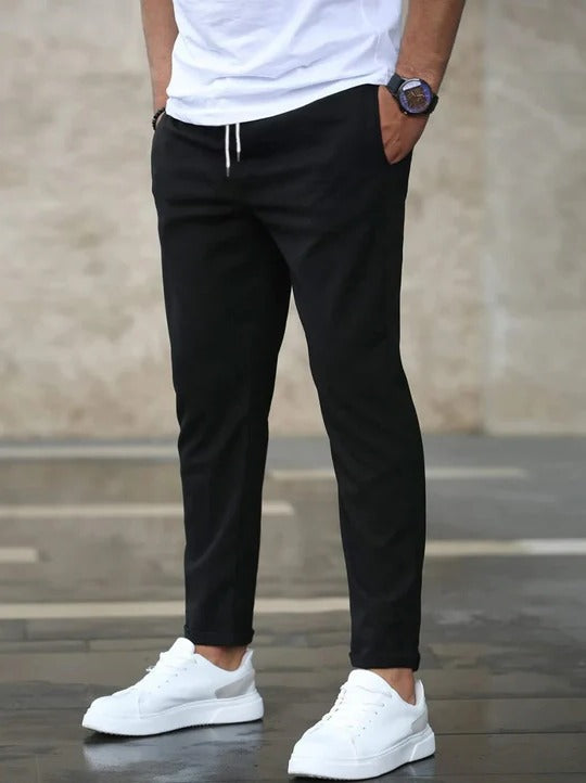 Men's stretch tapered pants with clean hem - black
