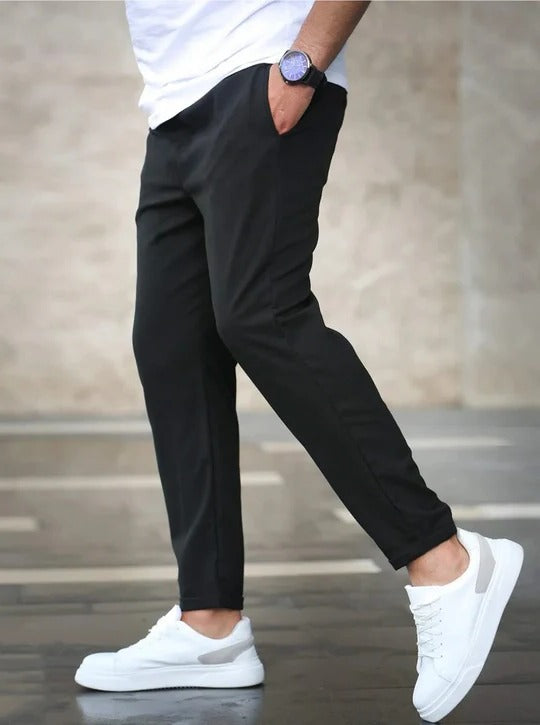 Men's stretch tapered pants with clean hem