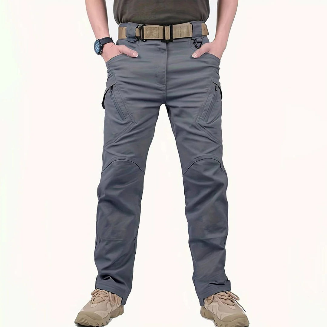 Men's tactical cargo pants with articulated knees