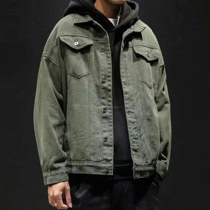 Men's denim jacket with buttoned chest pockets