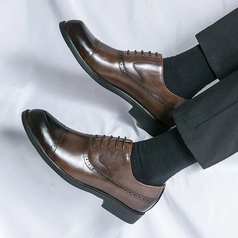 mens-formal-synthetic-oxford-shoes-with-cap-toe-and-laces-10