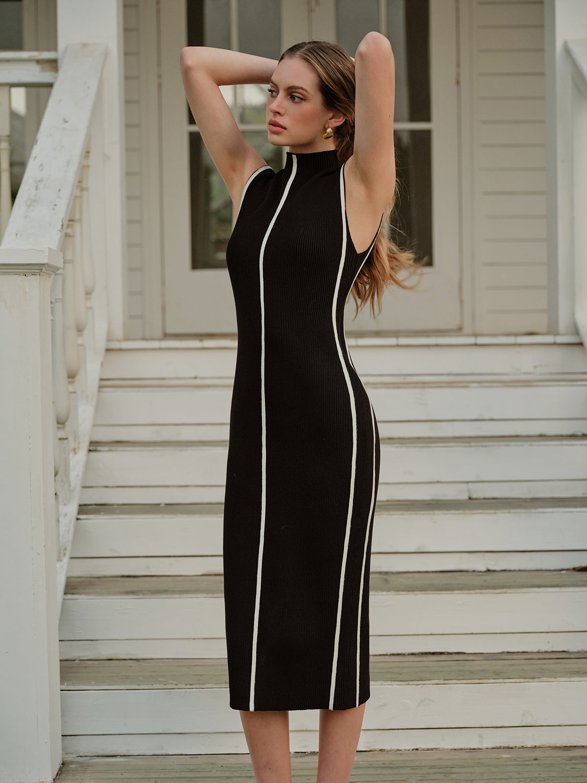 Raphaelle - Sleeveless Colour Block Knit Maxi Dress